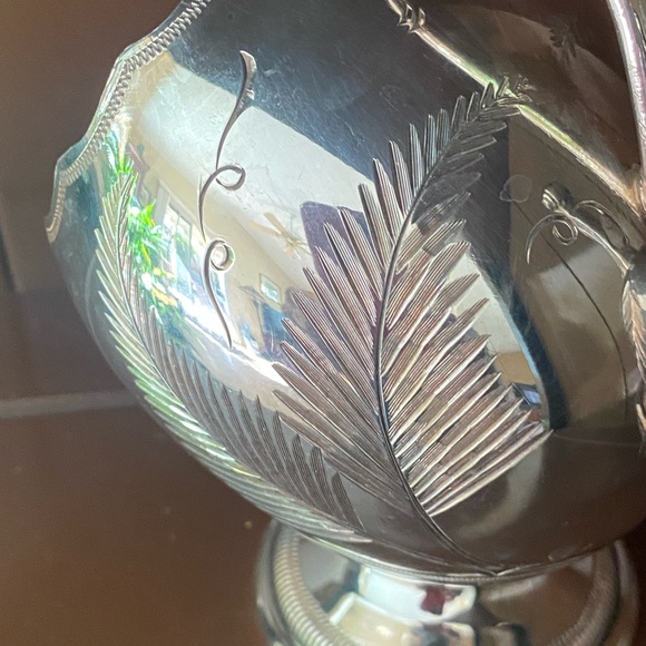 Silver Plated Sugar Scuttle with Scoop Spoon. - Picture 3 of 14